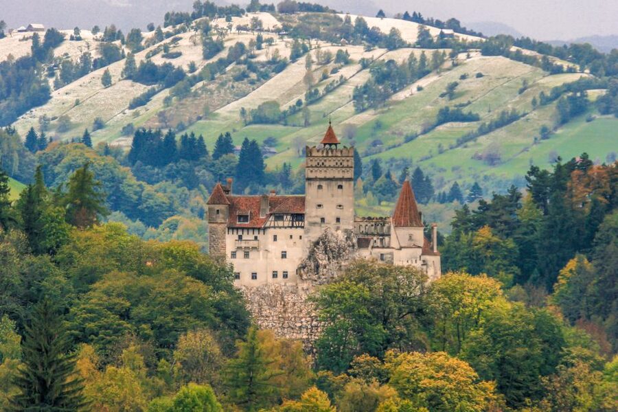 Peles, Dracula's Castles & Brasov: Private Day Trip & Pickup - Bran Castle and the Dracula question
