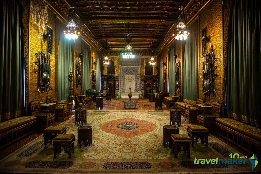 Peles, Dracula's Castles & Brasov: Private Day Trip & Pickup - Who should book this experience?