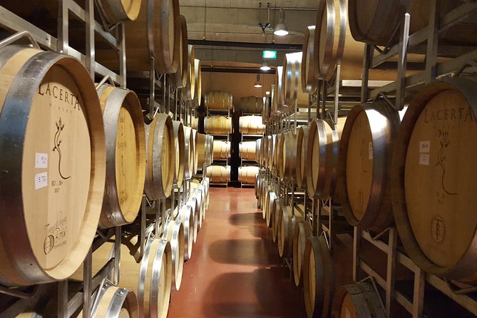 Prahova Valley Wine Tour from Bucharest Small Group - Starting at Conacul Bellu in Urlati