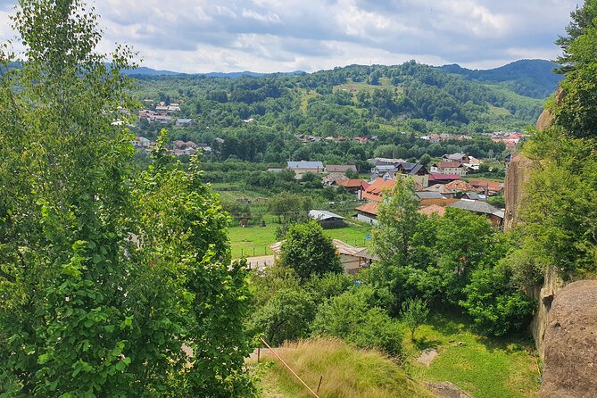 Private 2 Days Caves in Romania with Brancusi Opera - Polovragi Monastery adds a second layer of history