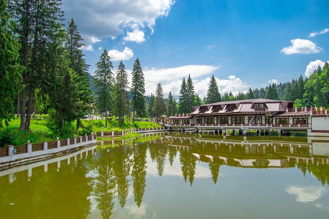 Private Day Tour in Transylvania, Peles and Bran Castles from Brasov - Your final choice: Rasnov Fortress or Poiana Brasov