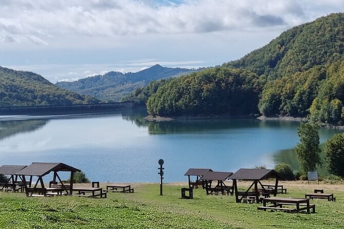 Private Day Tour to Historical Villages in Sinaia - The two-hour drive into the Romanian countryside