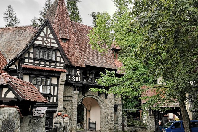 Private Day Tour - Transylvania & Dracula's Castle Through The BackDoor! - Who should book this experience?