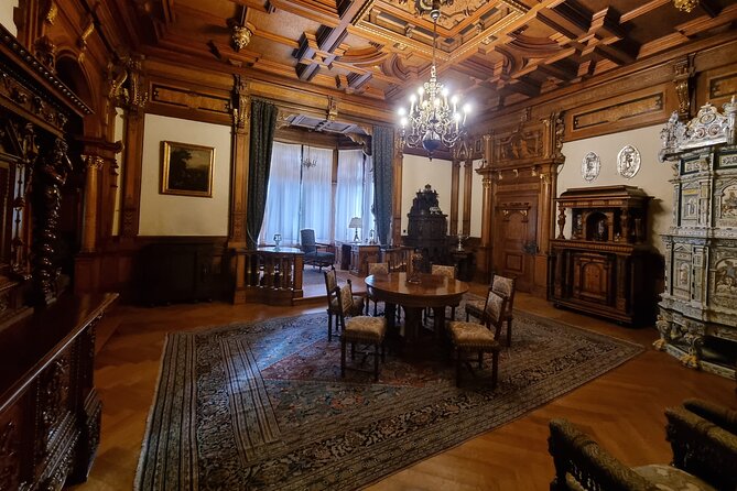 Private Day Trip from Bucharest: Dracula’s Castle, Peles & Brasov - A private guide can make or break the day