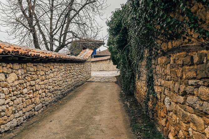 Private Day Trip to Veliko Tarnovo and Arbanassi from Ruse - Tsarevets Hill and the Remains of Royal Bulgaria
