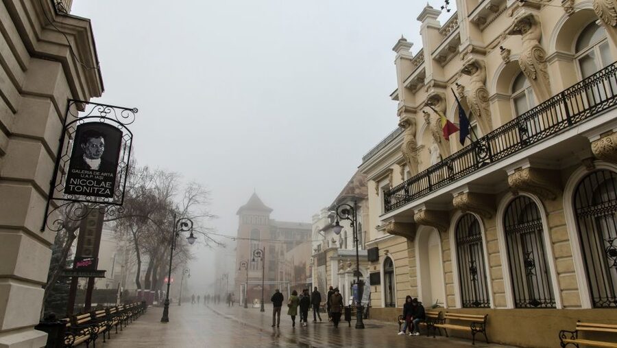 Private Iasi City Tour - Stefan cel Mare and the Vasile Alecsandri theatre
