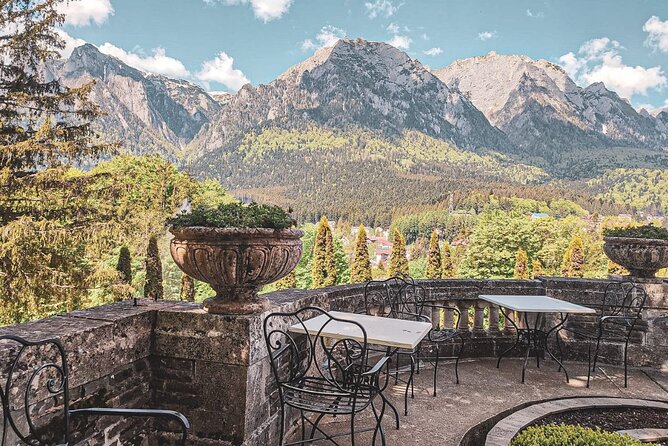 Private Movie Castles at Peles, Cantacuzino and Bran Castle Tour - Who will get the most from this tour