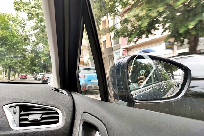 Private One-way Transfer Bucharest Airport to Hotel or vice versa - Who gets the best value from this transfer?