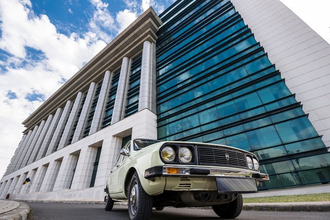 Private: RedPatrol Bucharest Contrasts Tour in a Vintage Car - Drumul Taberei and everyday communist housing