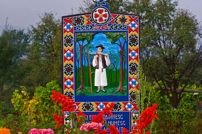 Private six days tour to Maramures and Bucovina from Cluj-Napoca - Day two: wooden gates, painted crosses, and prison cells