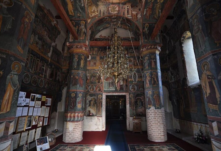 Private Tour from Bucharest to Dracula's tomb and Mogosoaia - Inside Snagov Monastery and its medieval story
