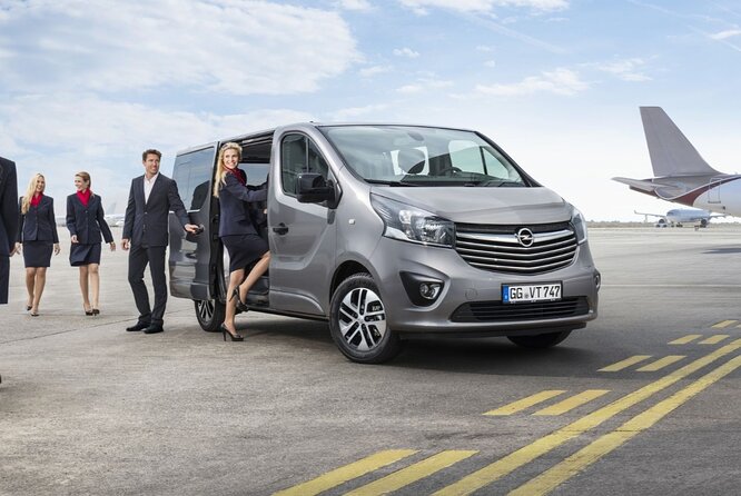 Private transfer Bucharest Henri Coanda Airport - Key points to know before booking