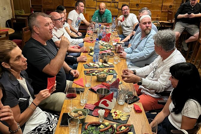 Private Wine and Food Tasting in Bucharest - A private format at Strada Băcani 1