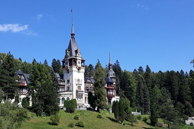 Royal Delights - Sinaia with Peles Palace and Gardens Day Trip from Bucharest - The gardens and mountain setting
