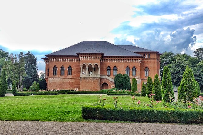 Sacred Monasteries Private Tour: Snagov, Țigănești & Căldărușani - Is $110.53 good value?