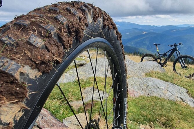 Sambata de Sus: E-Bike Guided Tours - Bikes, route difficulty, and what to bring