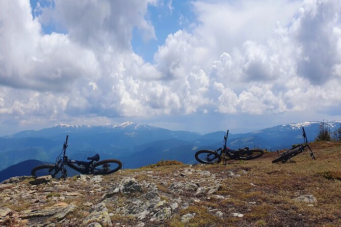 Sambata de Sus: E-Bike Guided Tours - Who will enjoy this ride most?