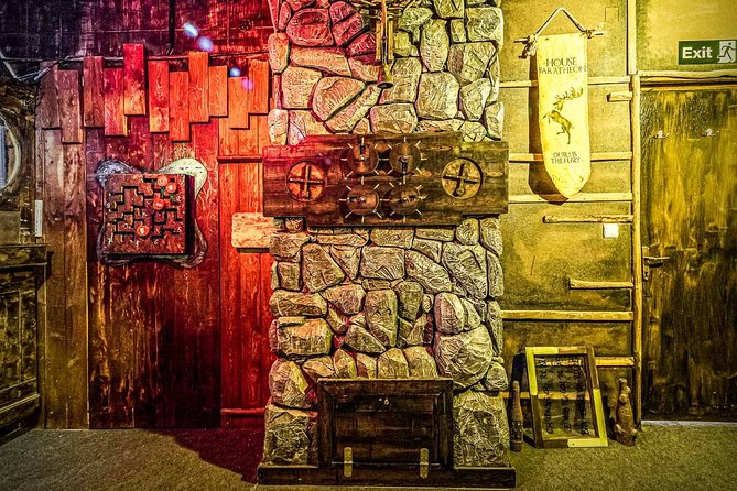 Save King's Landing - In search of Wildfire | Escape Room Brasov - A room built for atmosphere, not just locks