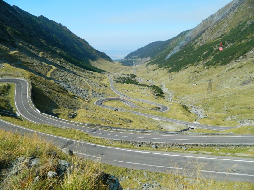SB09-Transfăgărășan Wonders:Journey through Bâlea Lake,Avrig - Riding the famous Transfăgărășan Highway
