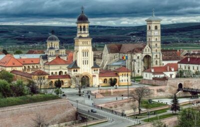 Alba Iulia and Corvin Castle Guided Tour