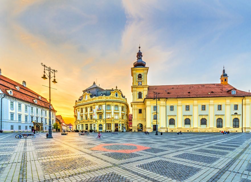Sibiu: Daily Sightseeing Guided Tour - Why this short walk works in Sibiu
