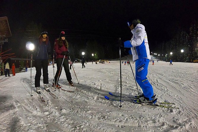 Ski / Snowboard Lessons on the Slopes of Poiana Brasov - Who should book this Poiana Brașov lesson?