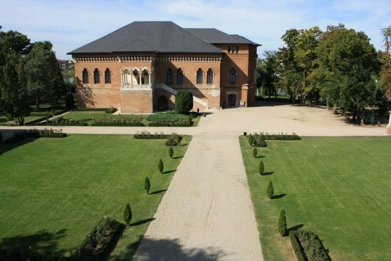 Small Group Tour to Mogosoaia Palace & Snagov Monastery - Snagov Monastery and the Dracula connection