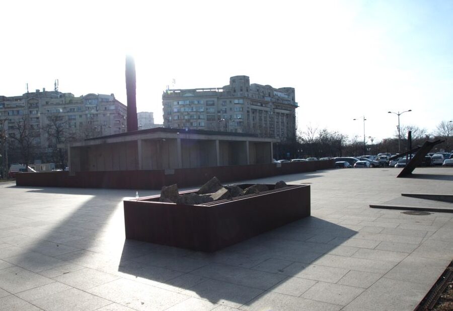 The Jewish heritage of Bucharest - half day walking tour - Laude-Reut and Jerusalem Lion Square