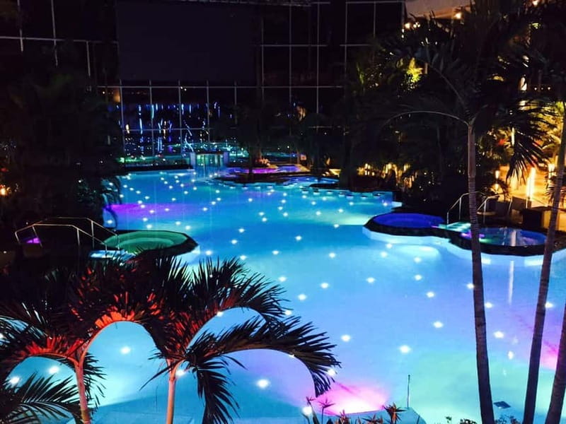 Therme:Spa Day at the biggest oasis of Relaxation《Bucharest》 - The Transfer From The Grand Hotel