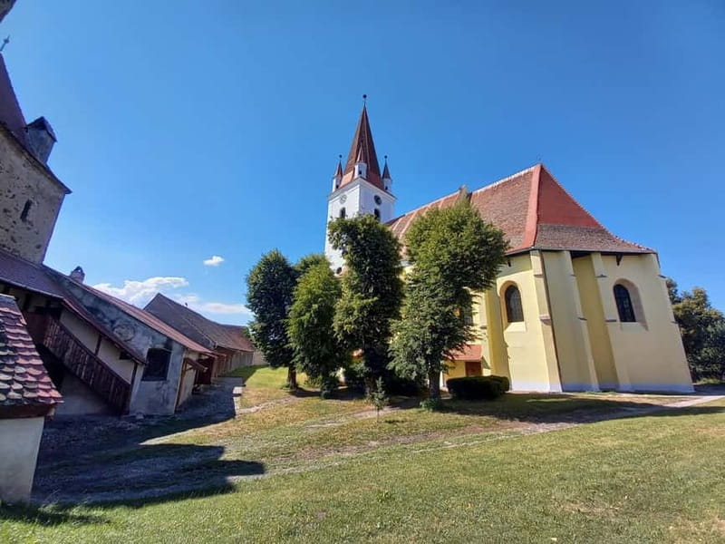 Tour of Sibiu - Church in Cristian - Village of Sibiel - Cristian and the Saxon village tradition