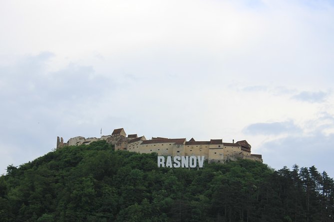 Tour of the 3 Castles: Bran, Rasnov and Peles in Spanish (native Spanish guide). - Is $156.20 per person good value?