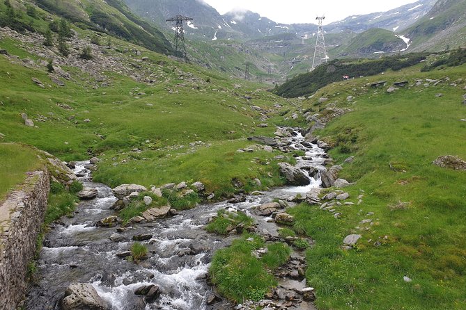 Transfagarasan Highway and Balea Lake E-Bike Tour - Food, water, and the mountain market
