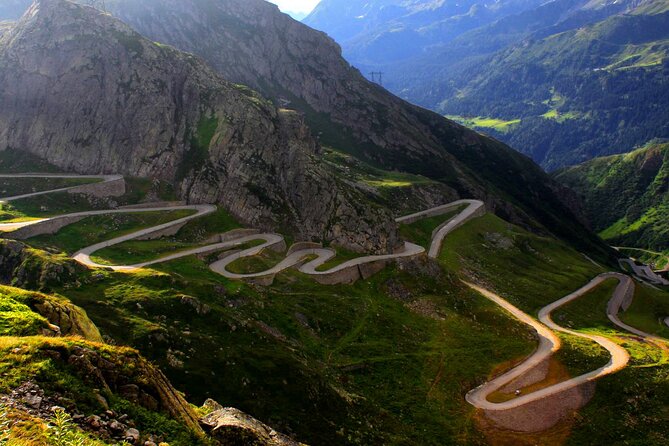 Transfăgărășan Highway & Balea Lake - Private Tour from Bucharest - Poenari Castle and the Vlad the Impaler connection
