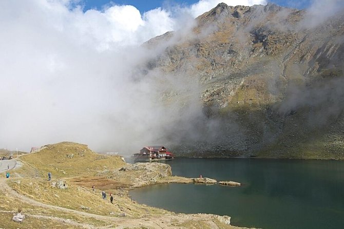 Transfagarasan Plus Carta Abbey: Private Day Trip From Sibiu - What the private format changes