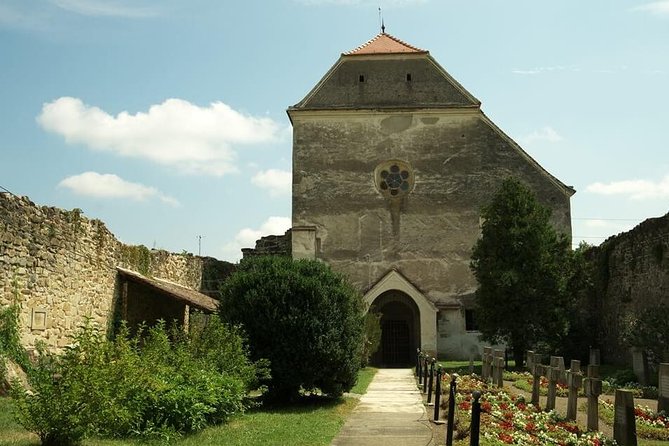 Transfagarasan Plus Carta Abbey: Private Day Trip From Sibiu - Who will enjoy this Sibiu excursion most?