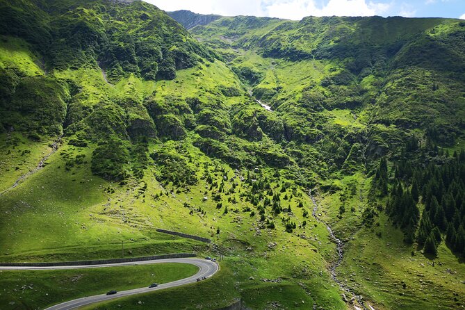 Transfagarasan Road & Balea Lake - Private Tour from Bucharest - Poienari Castle and the real Dracula story