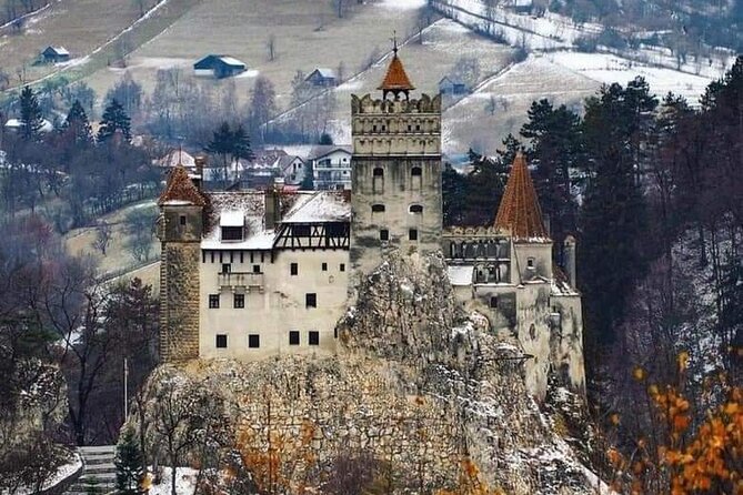 Transfer Bucharest -Brasov with Targoviste and Bran Castle visits - Brașov gives the day a pleasant finish