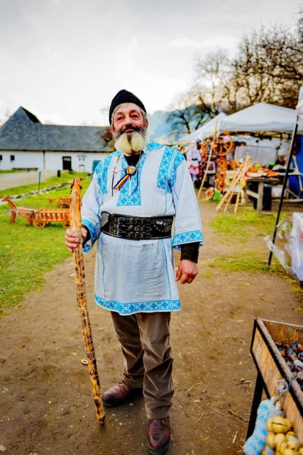 Transylvania Tour: Dracula's Castle, Peles Palace & Brasov - Brașov: Rope Street, the Black Church, and old-town time