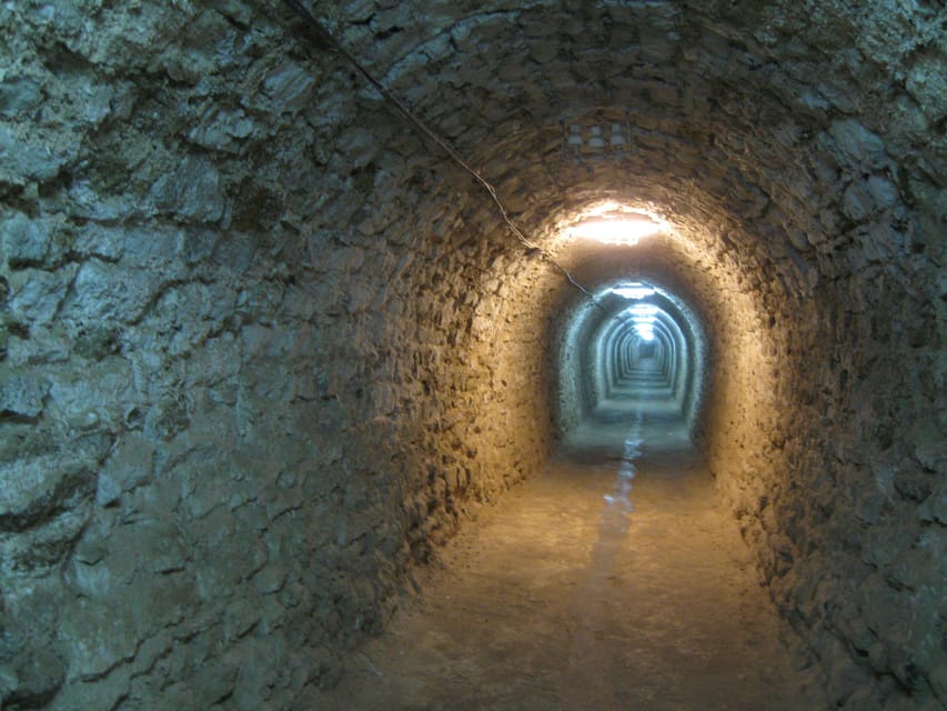 Turda salt mine and Corvin Castle day tour from Cluj - Corvin Castle: Gothic drama and Hunyadi stories