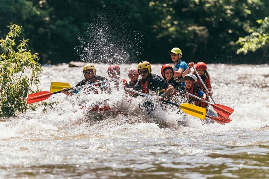 Vadu Crisului: Rafting or Kayaking trip on Crisul Repede - Kayak or raft: let the river make the call