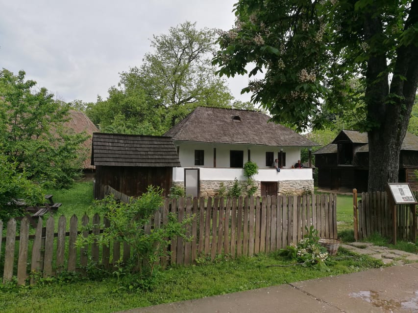 Village Museum Bucharest Guided Tour - Revolution Square and the city’s political story