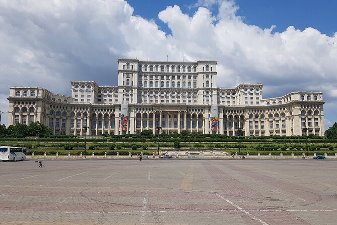 Visit Bucharest in just 2 hours with a Private Driver / Private Guide - Victory Avenue and the city’s architectural mix