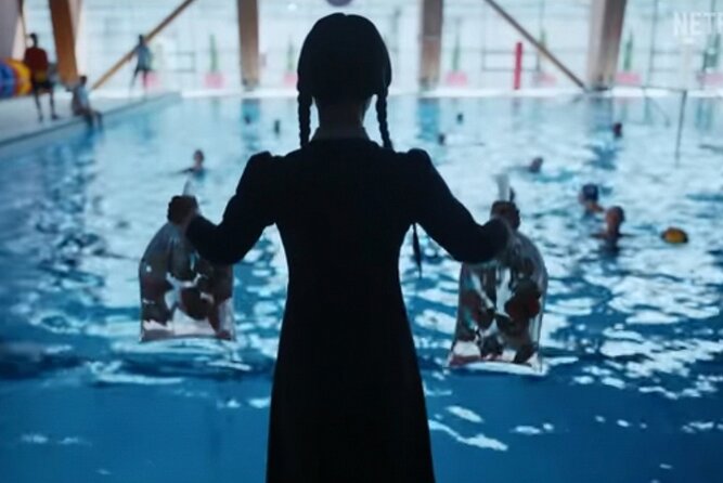 Wednesday Adams Family - Visit 6 filming locations, Private tour - Is this private Wednesday tour a good fit?